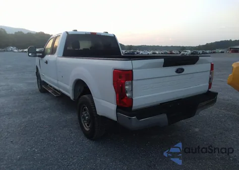 2020 Ford F-250 Xl z USA, uszkodzony, nr VIN 1FT7X2BT0LEE50462